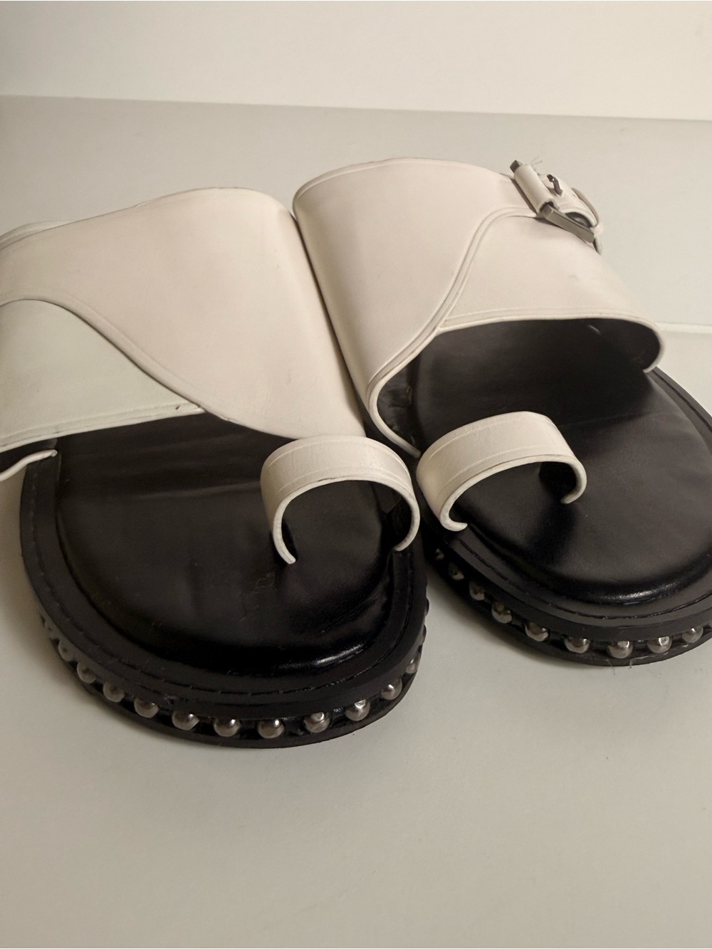 Vince Camuto White Toe Ring Slide Sandals with Studded Sole – Women’s - Picture 3 of 11